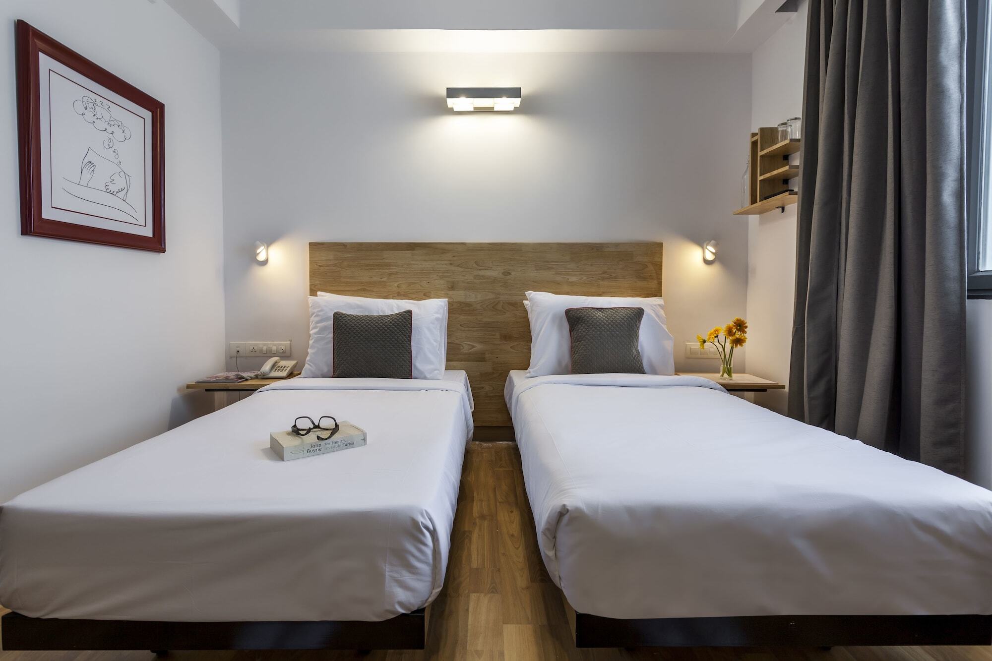 Готель Townhouse Sohna Road 2 Ґурґаон Екстер'єр фото
